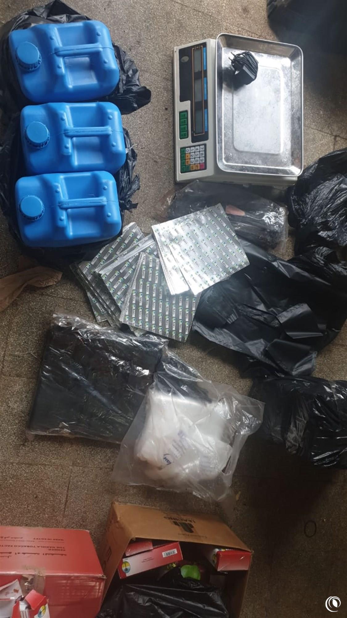 Regie raids warehouse containing counterfeit tobacco products