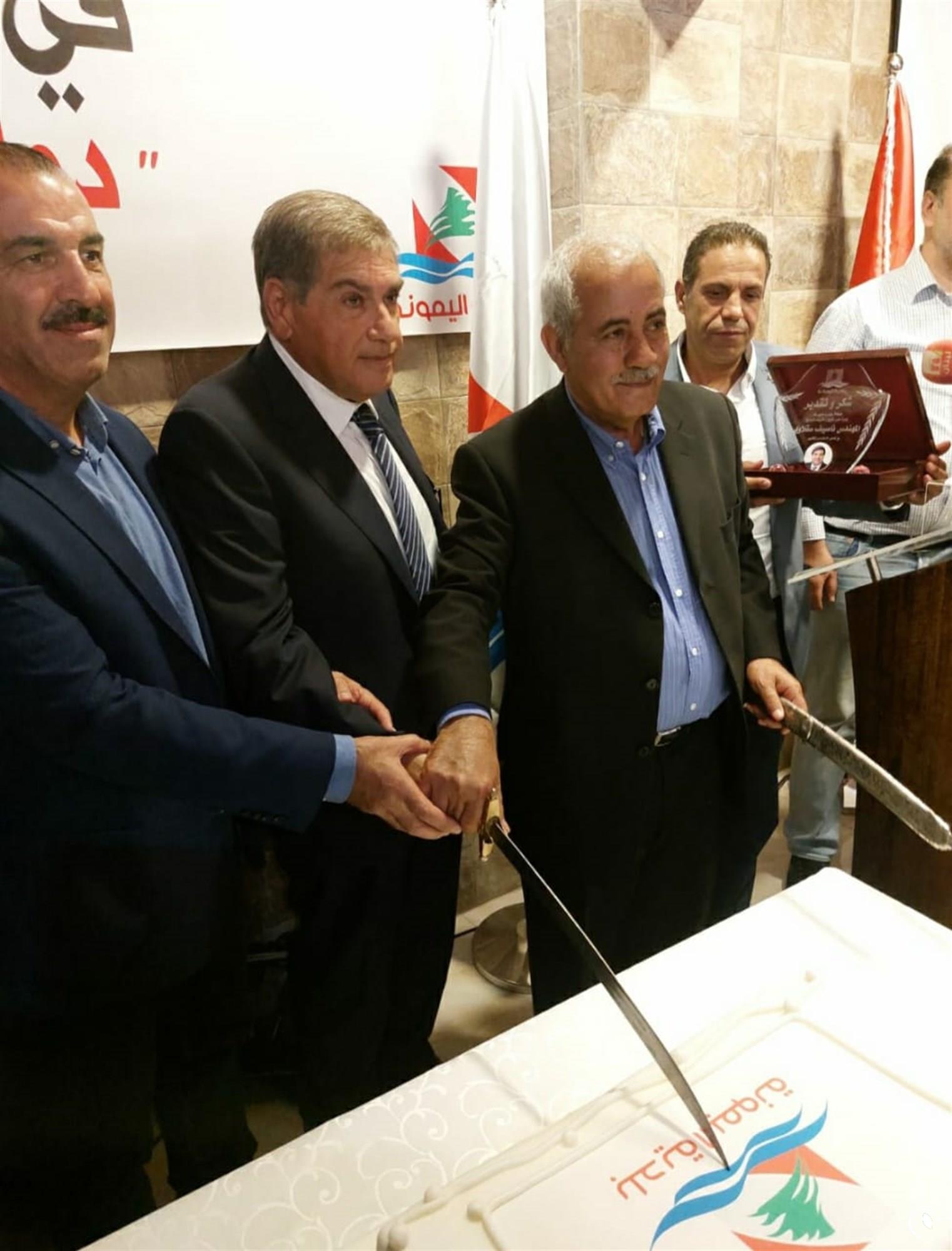 سقلاوي رعى تدشين القصر البلدي في اليمونة البقاعية: قرار مع وزير المال بشراء محاصيل االتبغ بالدولار ونقداً
