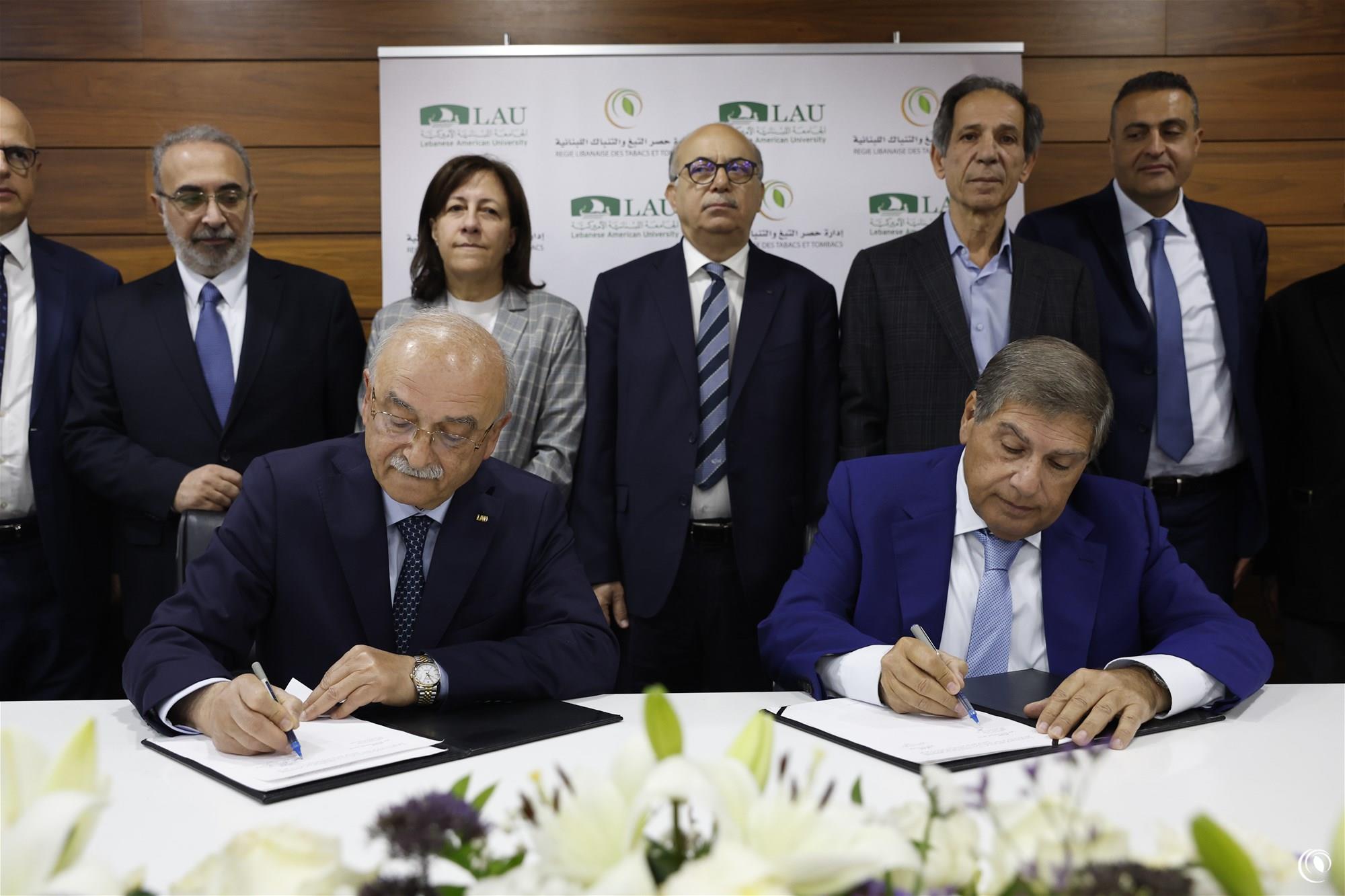 توقيع اتفاقية بين "الريجي" و"اللبنانية الأميركية" لإنجاز دراسة مشتركة عن الجدوى الاقتصادية لزراعة القنب الهندي للأغراض الطبية والصناعية