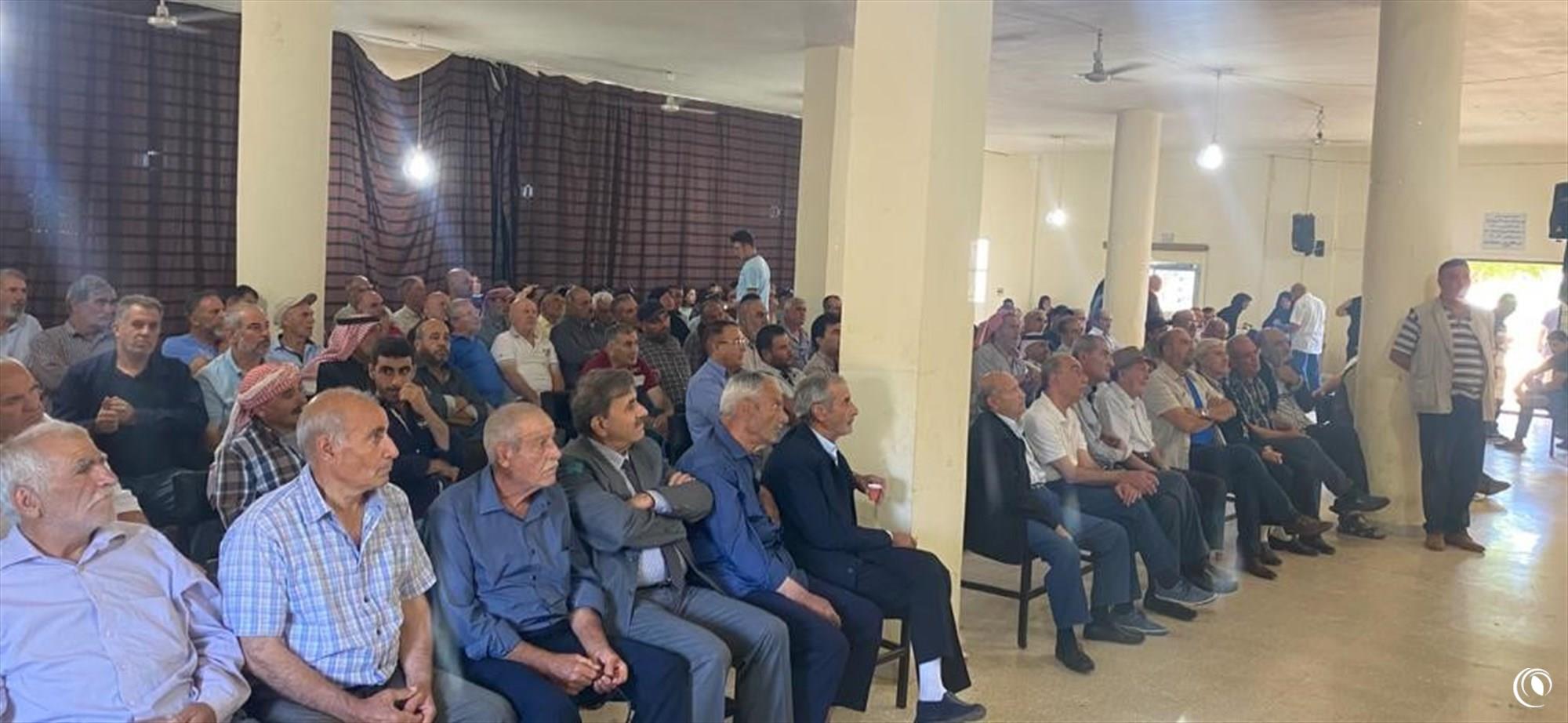  الريجي تقيم ندوة ارشادية في بلدة السعيدة