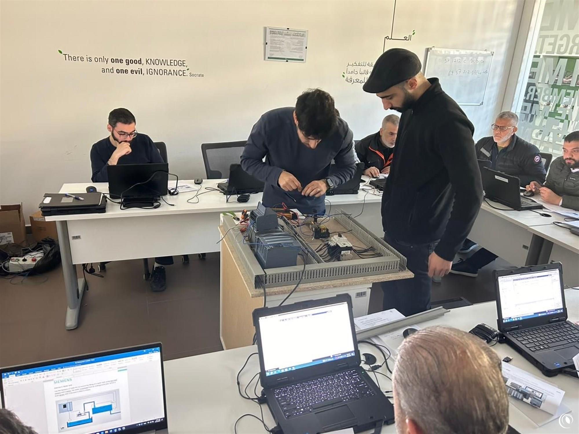 Technical Courses Intended for Technicians Responsible for Maintaining Factory Machines