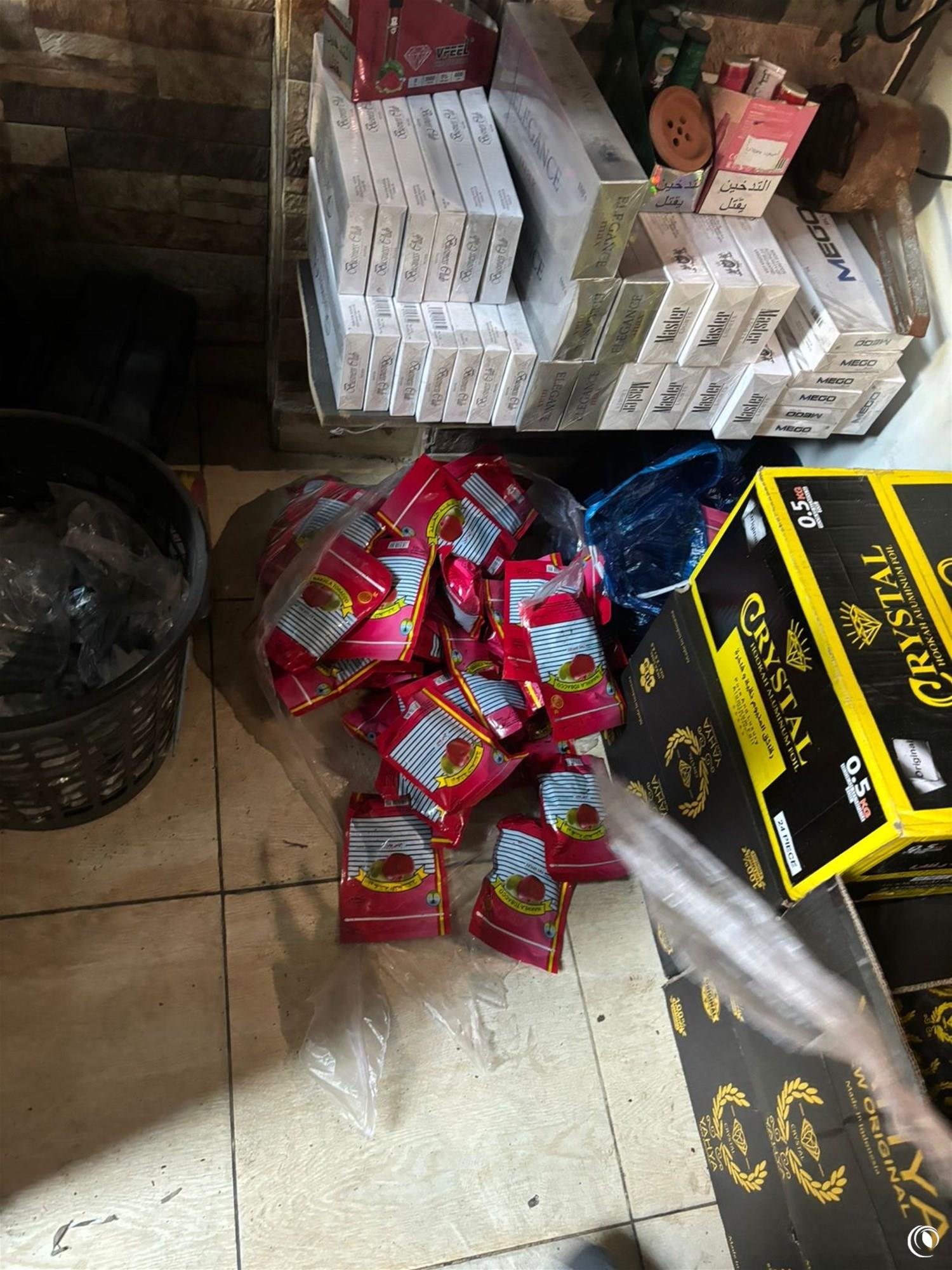 "الريجي" ضبطت منتجات تبغية مهرّبة ومزوّرة .