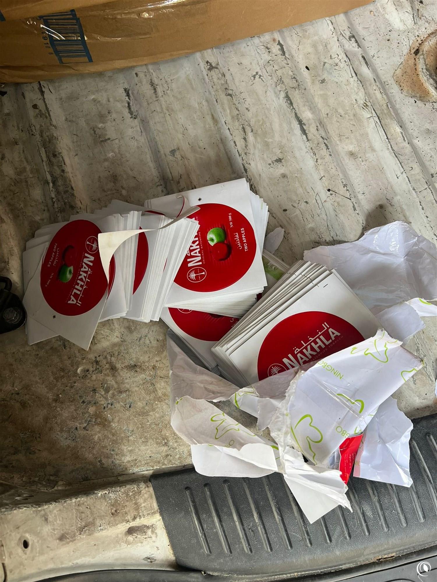 "الريجي" ضبطت منتجات تبغية مهرّبة ومزوّرة.
