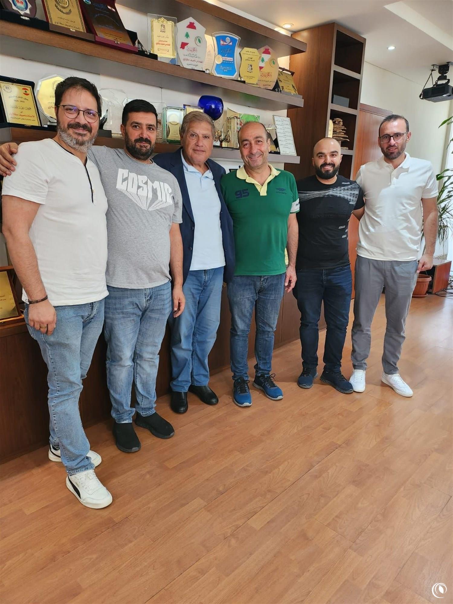المهندس سقلاوي يستقبل العاملين الذين اوفدوا الى تركيا 