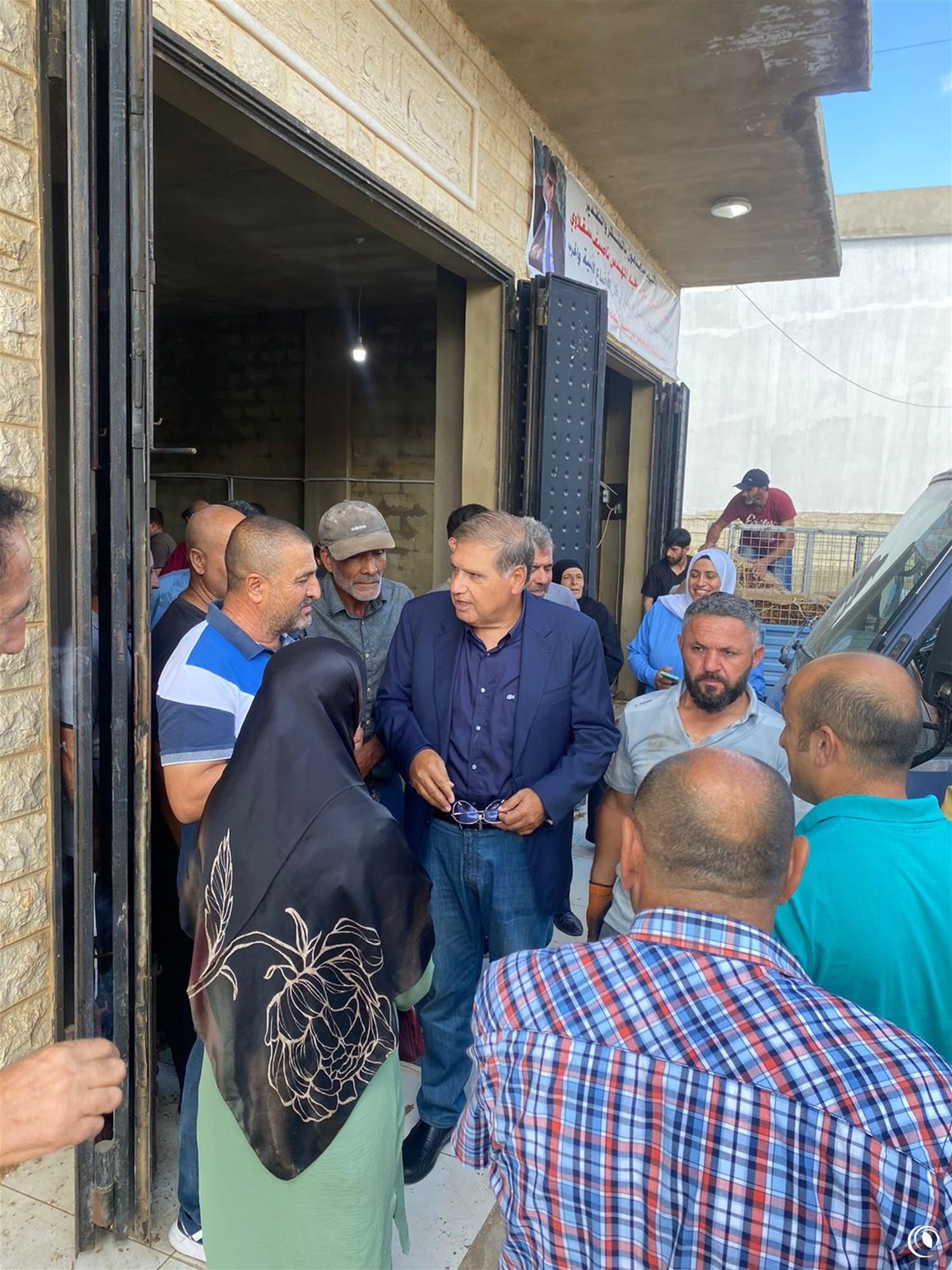 مدير عام الريجي يجول على لجان شراء التبغ  في الجنوب