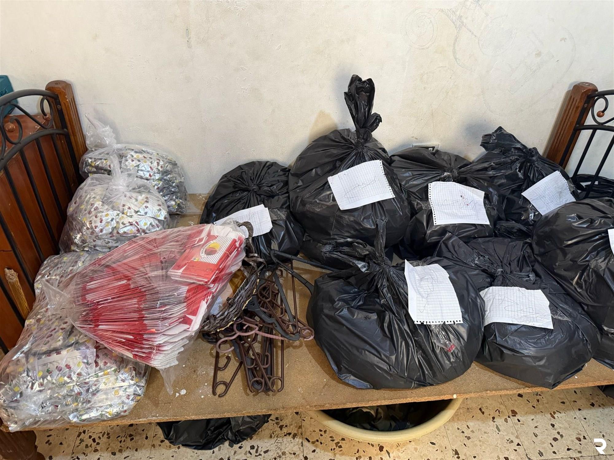  "الريجي" تضبط مصنعا لتزوير المعسّل في الليلكي	