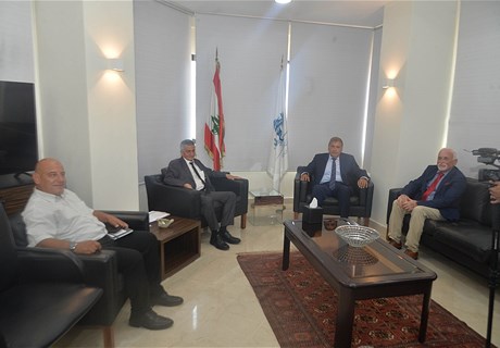 الريجي تعلن عن استلام مُبكر لمحاصيل التبغ في الجنوب دعماً لمزارعي التبغ في المناطق التي تتعرض للاعتداءات الاسرائيلية