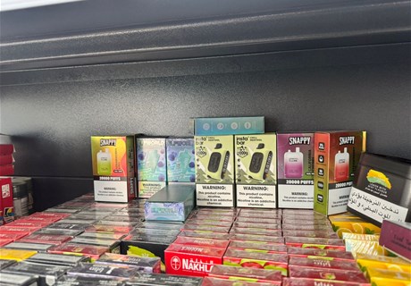 Regie seizes smuggled e-cigarettes and counterfeit molasses in Beirut’s southern suburbs 
